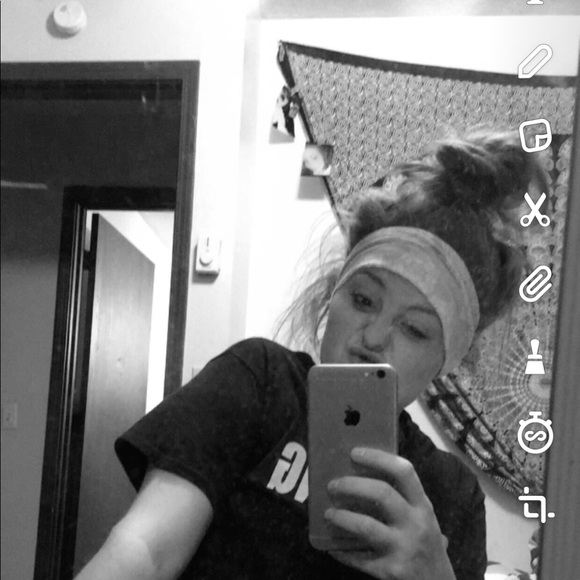dest_nichole